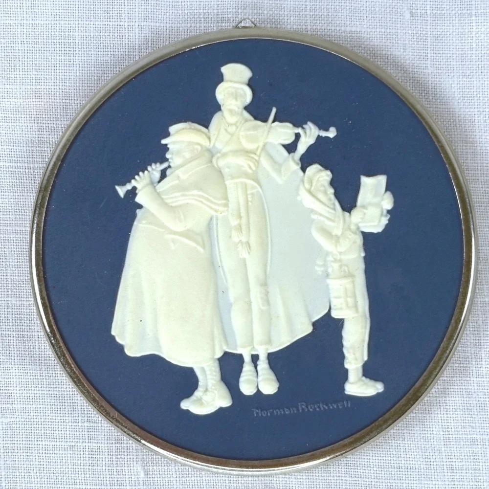 Vintage Hallmark Norman Rockwell Ornaments 1981/1982  Set of 2 No box